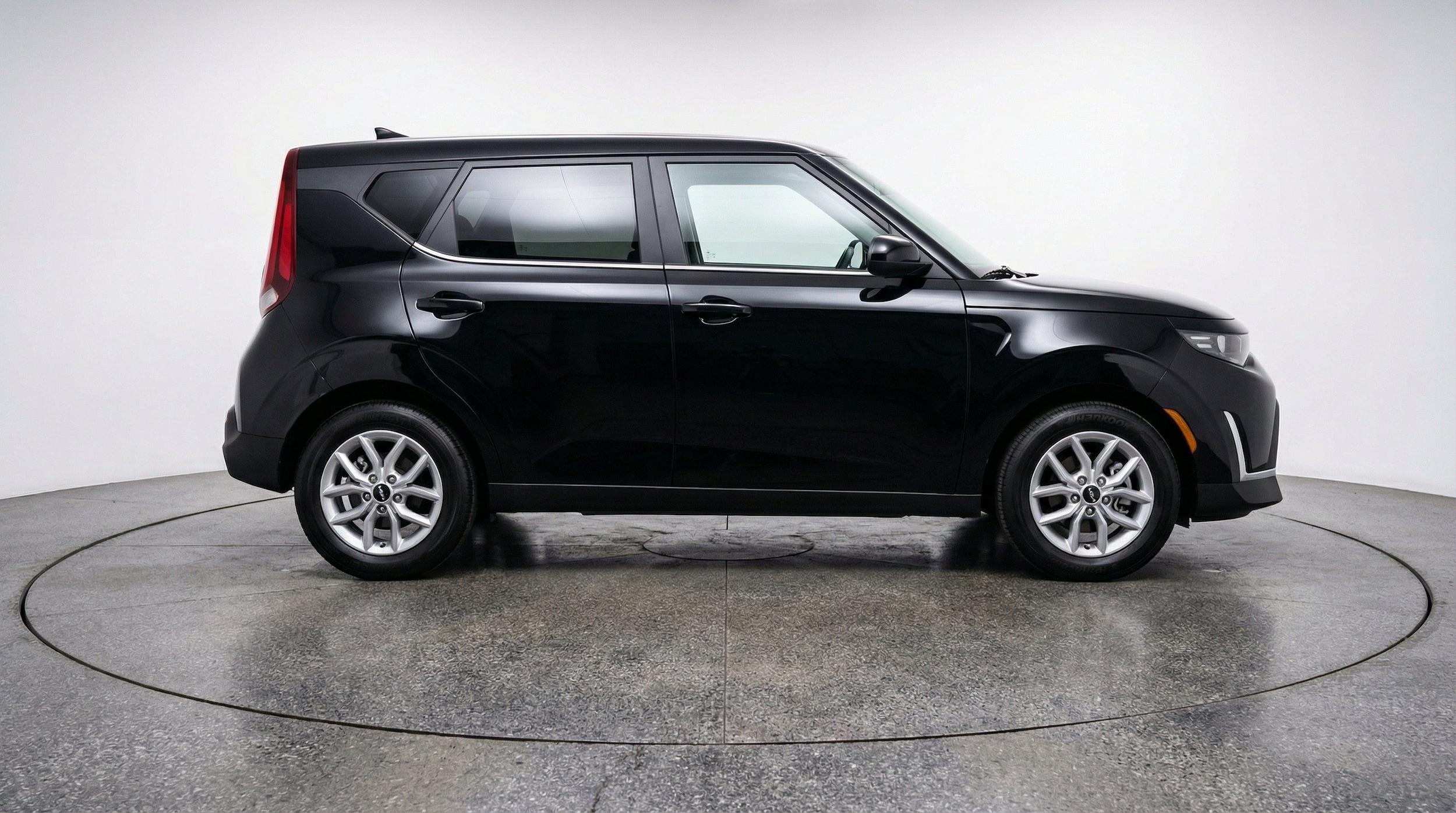 Thumbnail: 2025 Kia Soul - 11
