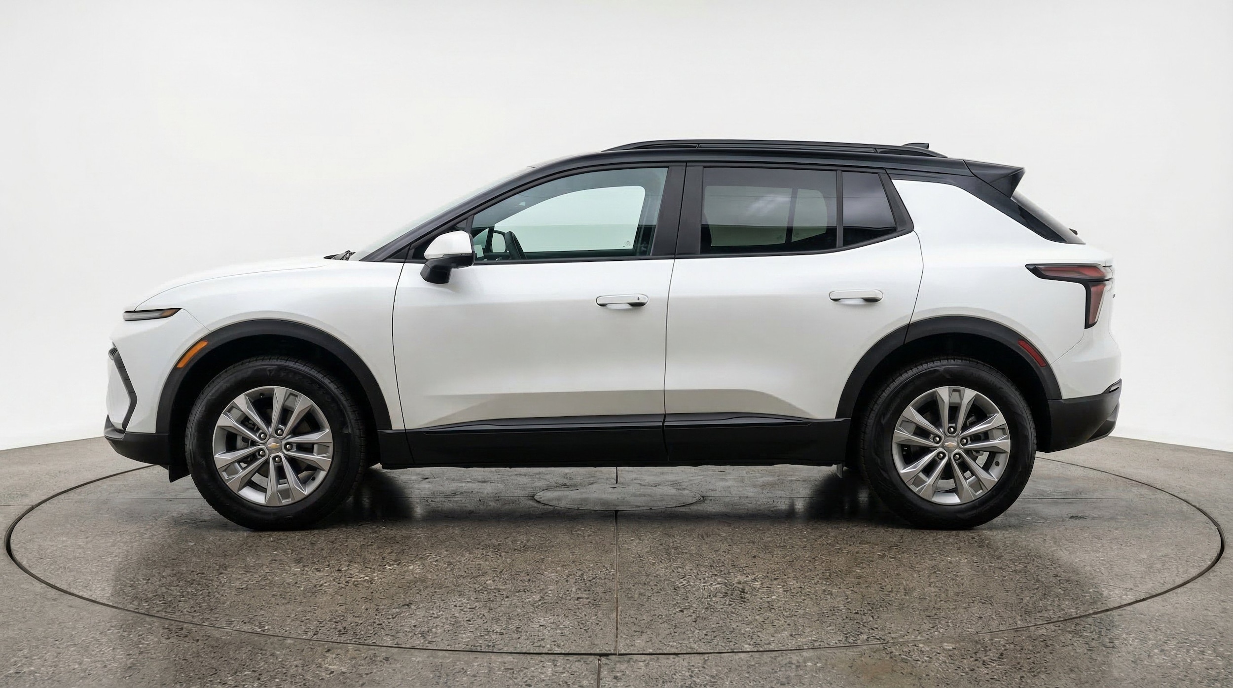 Thumbnail: 2025 Chevrolet Equinox - 5