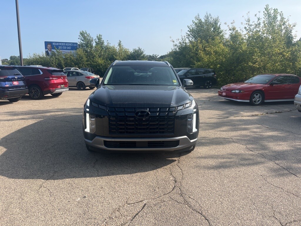 2025 Hyundai Palisade SEL photo 2