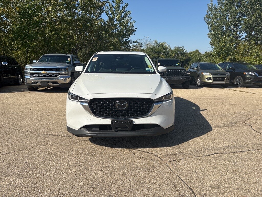 2023 Mazda CX-5 2.5 S Preferred photo 2