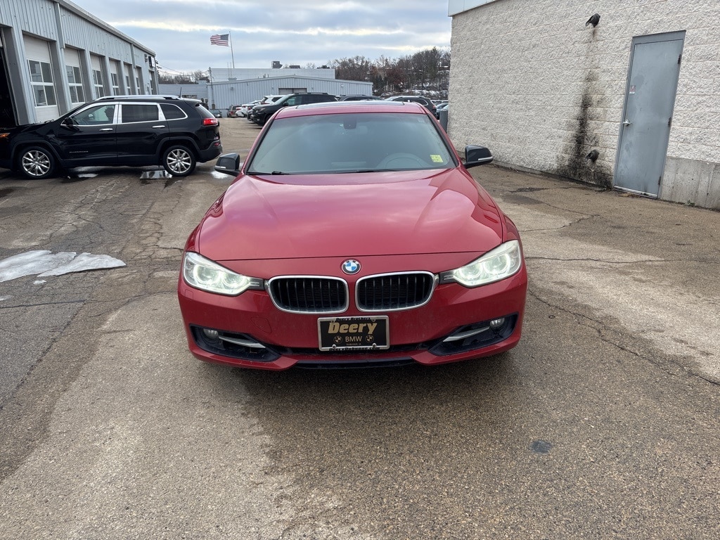 Used 2013 BMW 3 Series 328i with VIN WBA3B3C51DJ698776 for sale in Dubuque, IA