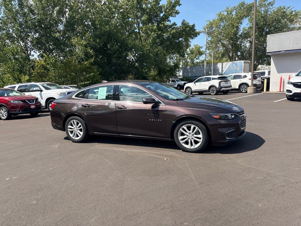 Used 2016 Chevrolet Malibu LT w/1LT Sedan