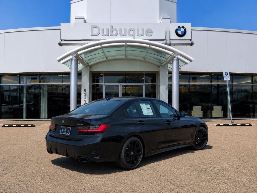 2026 BMW 3 Series 330i - Photo 16