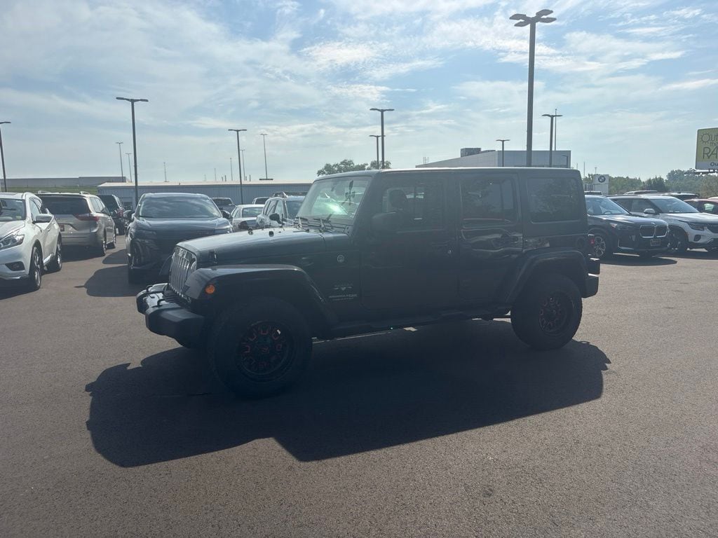 Used 2018 Jeep Wrangler JK Unlimited Sahara 4x4 SUV