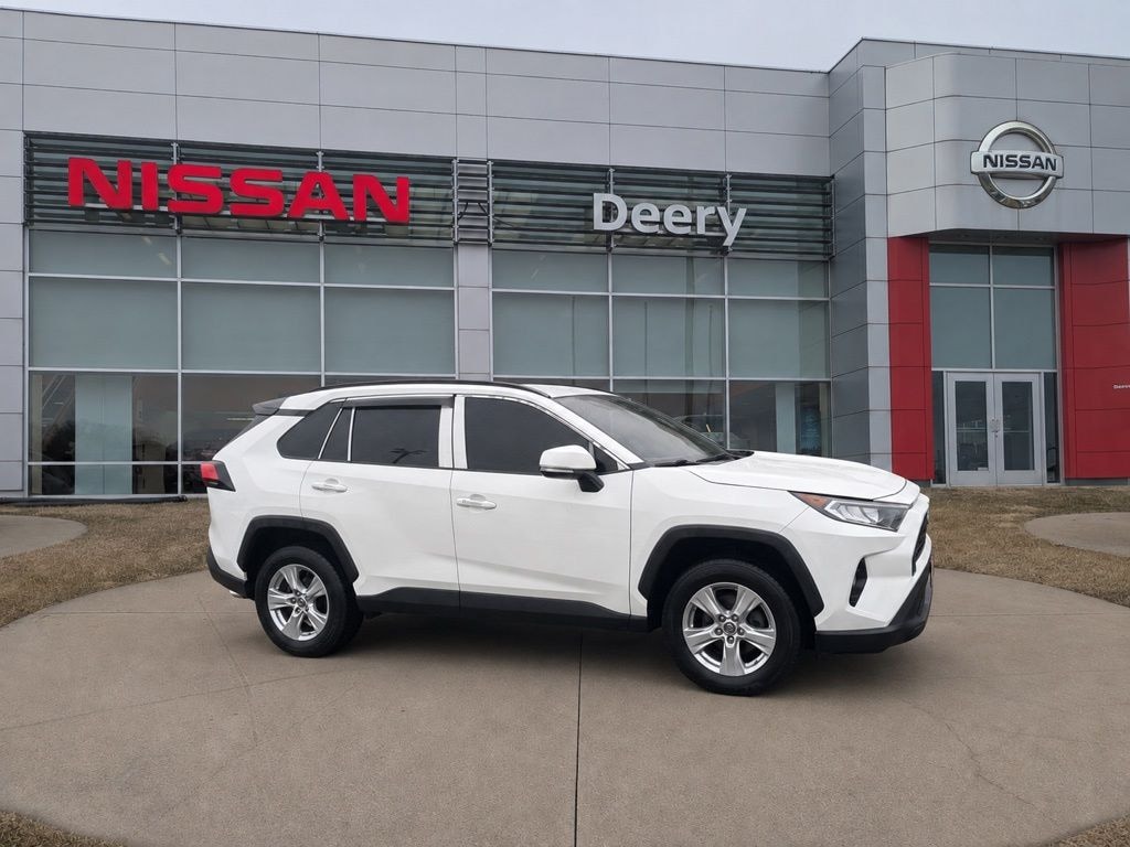 Used 2019 Toyota RAV4 XLE SUV