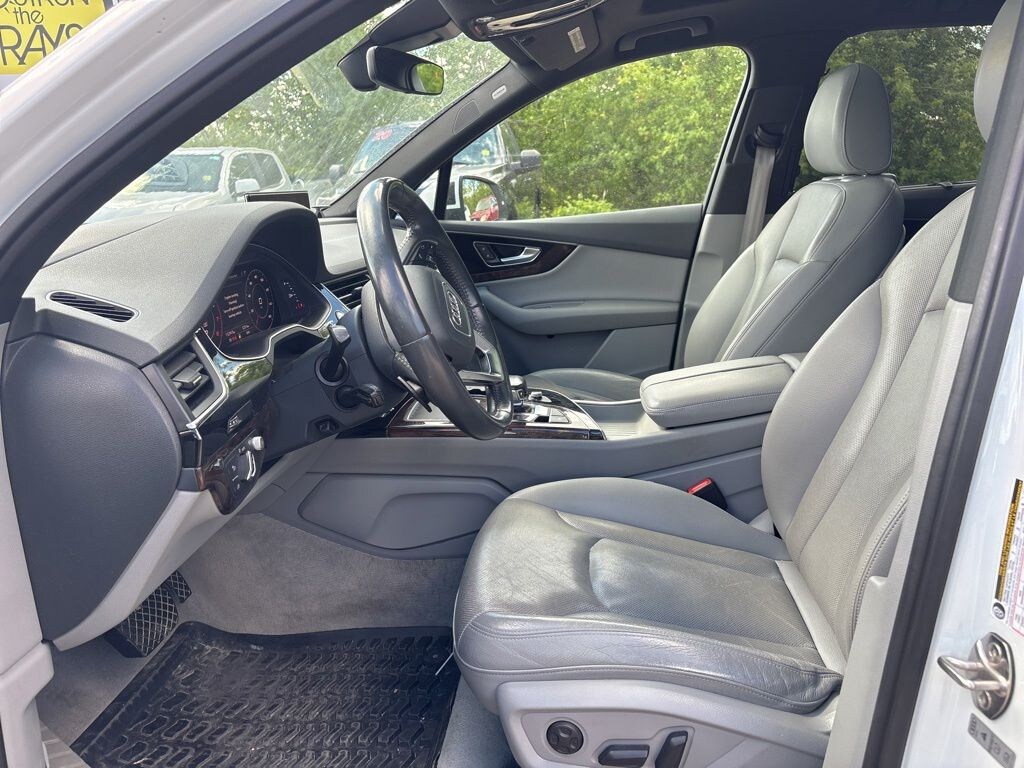 Used 2017 Audi Q7 3.0T Premium SUV