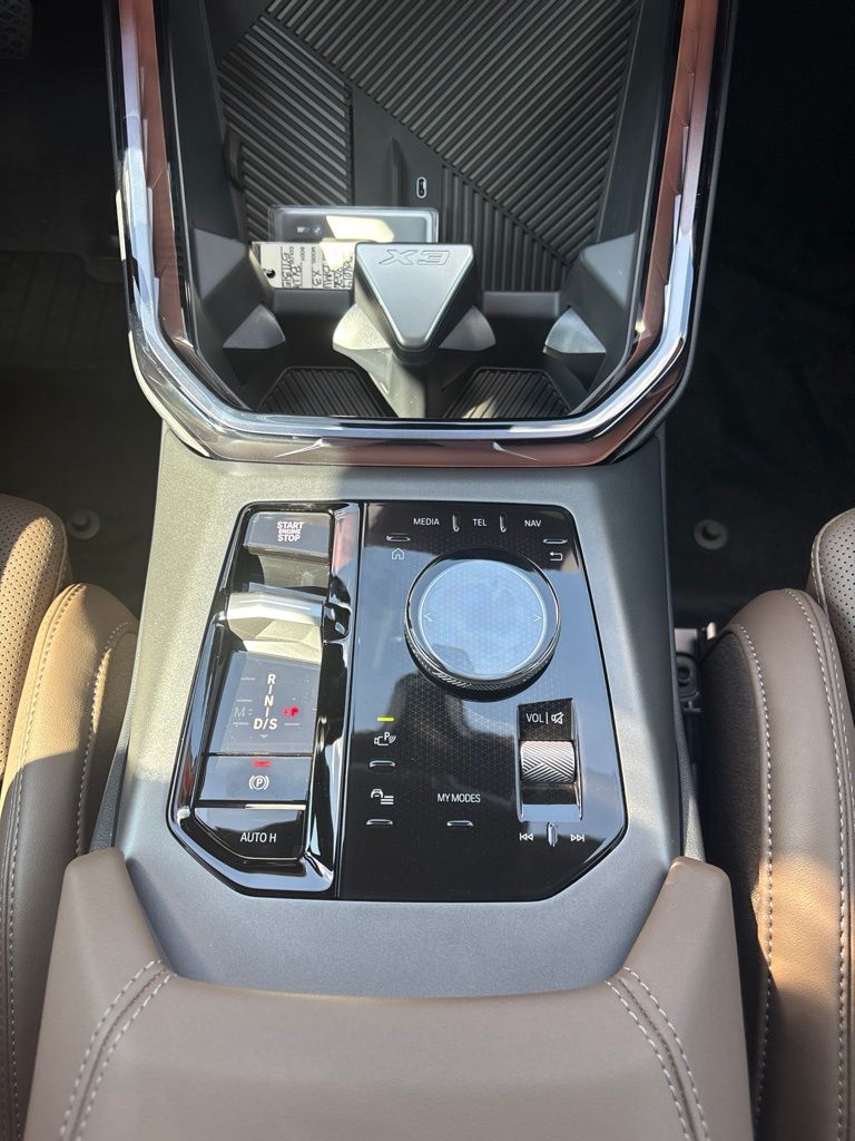 2026 BMW X3 30 - Photo 10