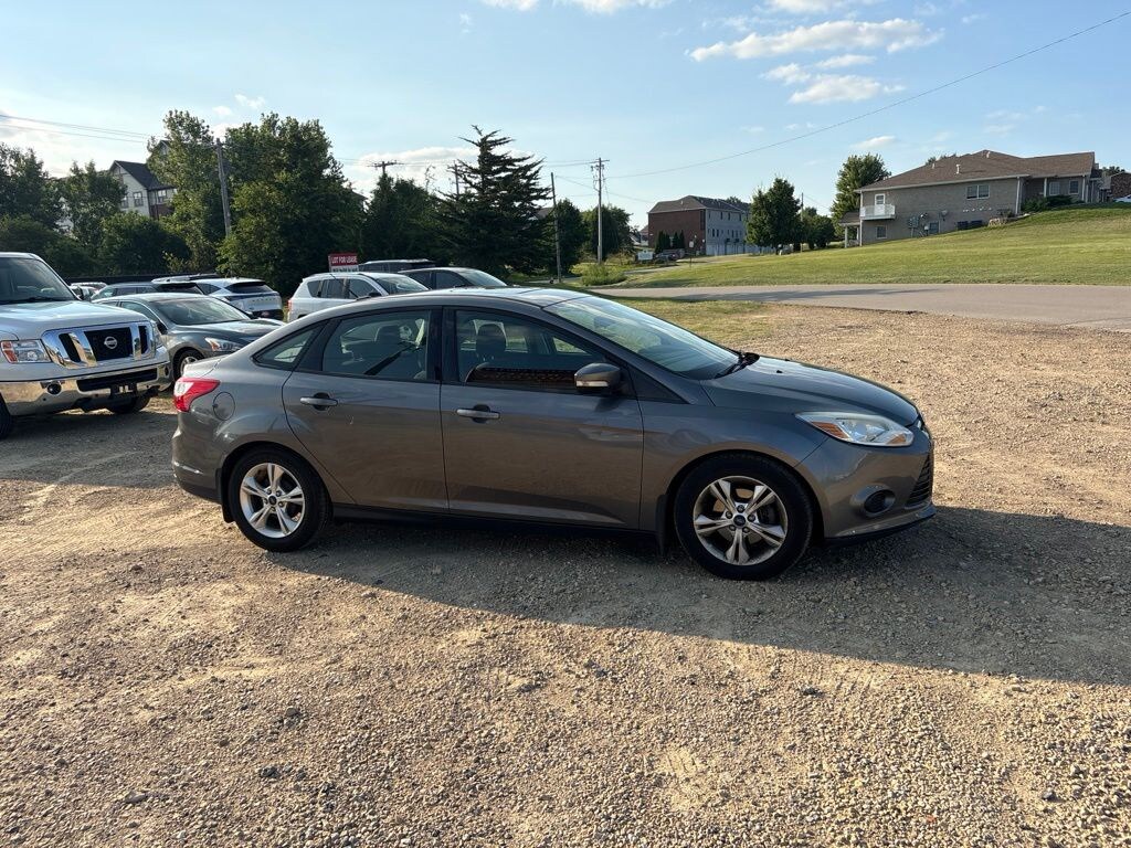 Used 2014 Ford Focus SE Sedan