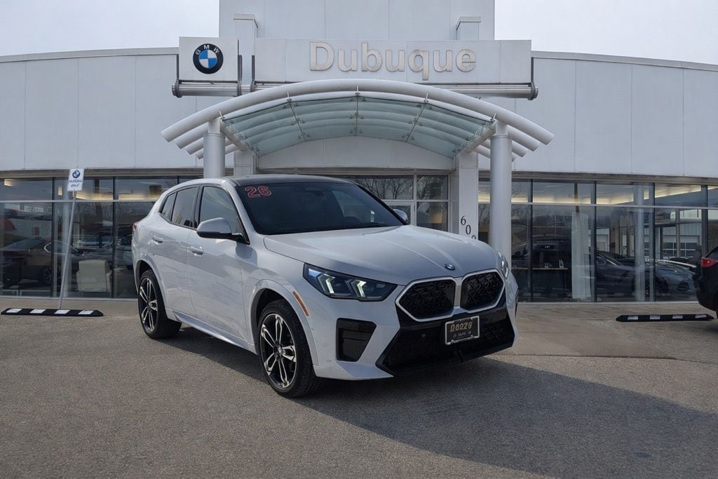 2026 BMW X2 28i