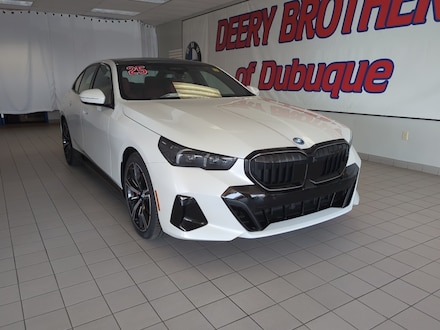 2025 BMW 550e xDrive Sedan