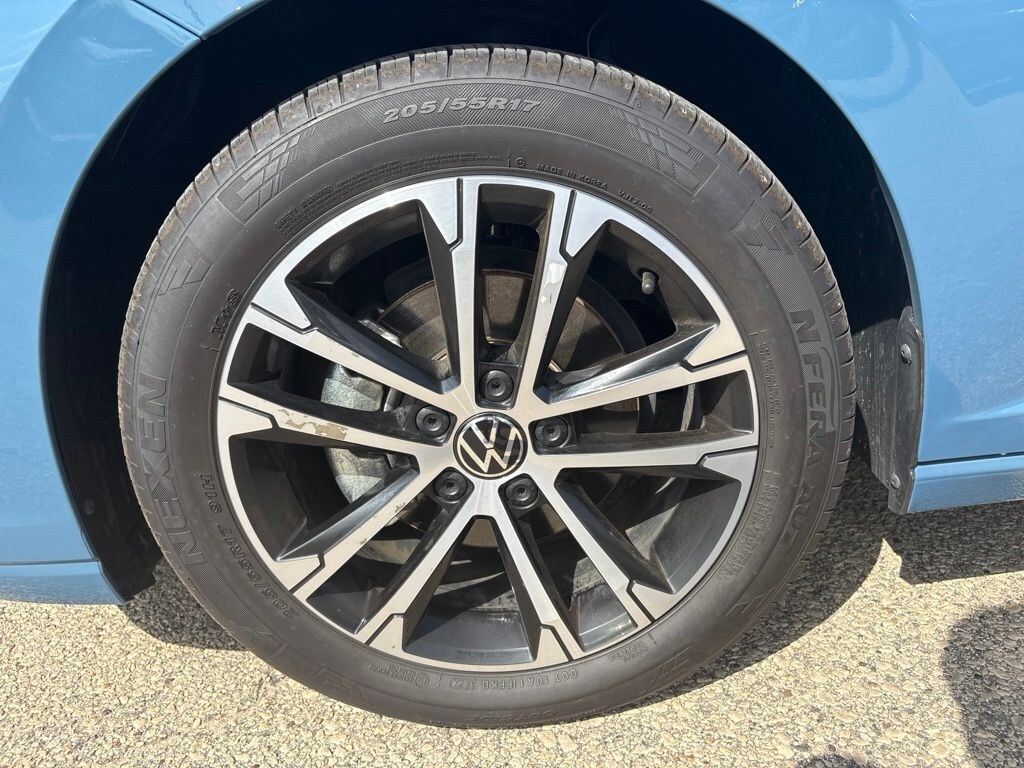 Used 2025 Volkswagen Jetta 1.5T Sport Sedan