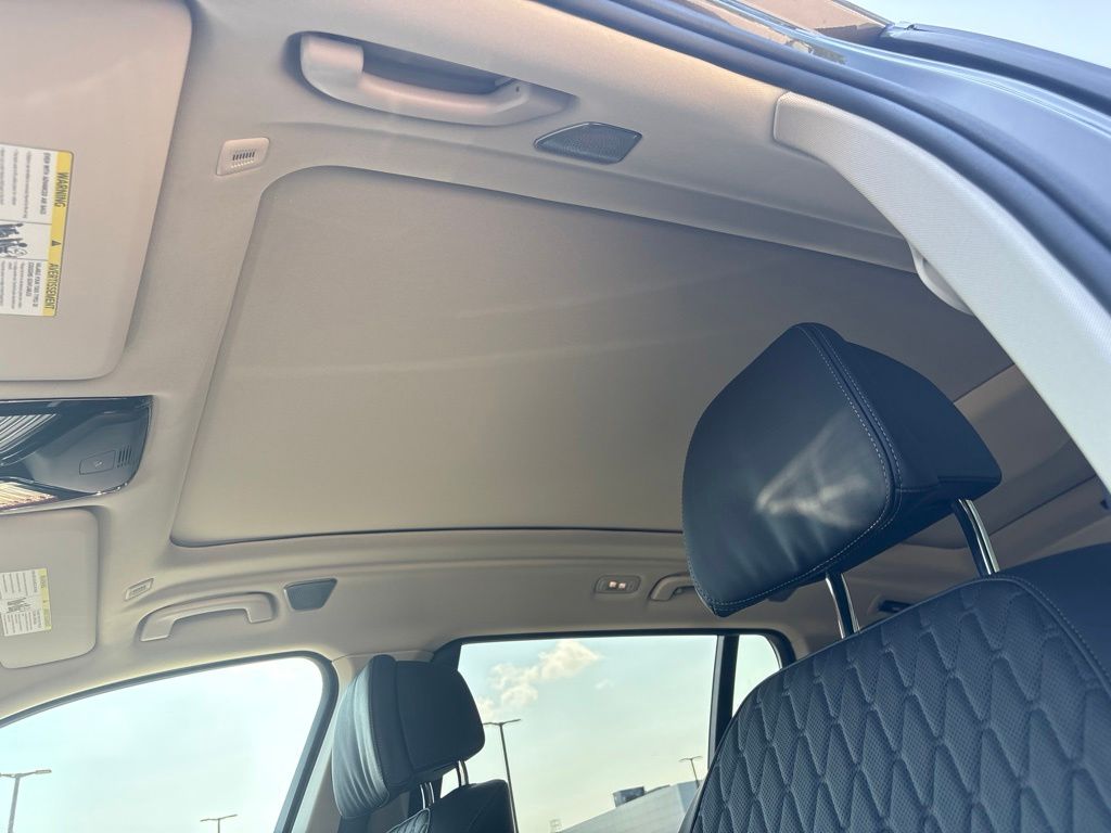 2027 BMW X7 40i - Photo 10