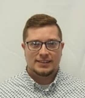Staff member Chris Collins from ID_ee6e68d1b904