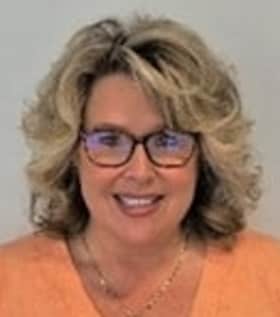 Staff member Gina Reichel from ID_cd2a976ee7e9