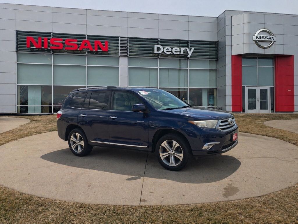 Used 2012 Toyota Highlander Limited V6 AWD SUV