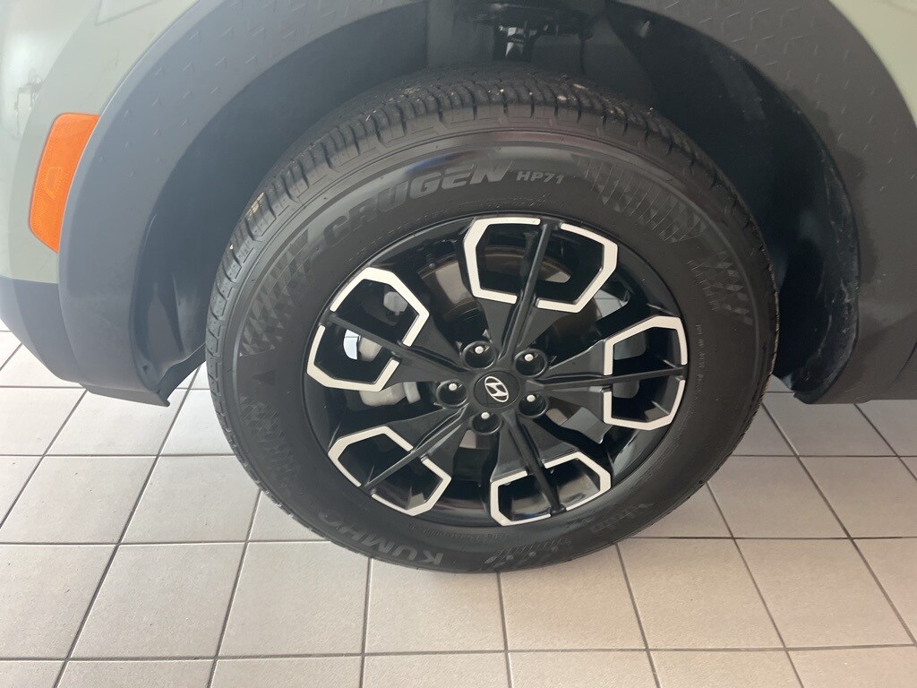 2023 Hyundai Santa Cruz SE photo 4