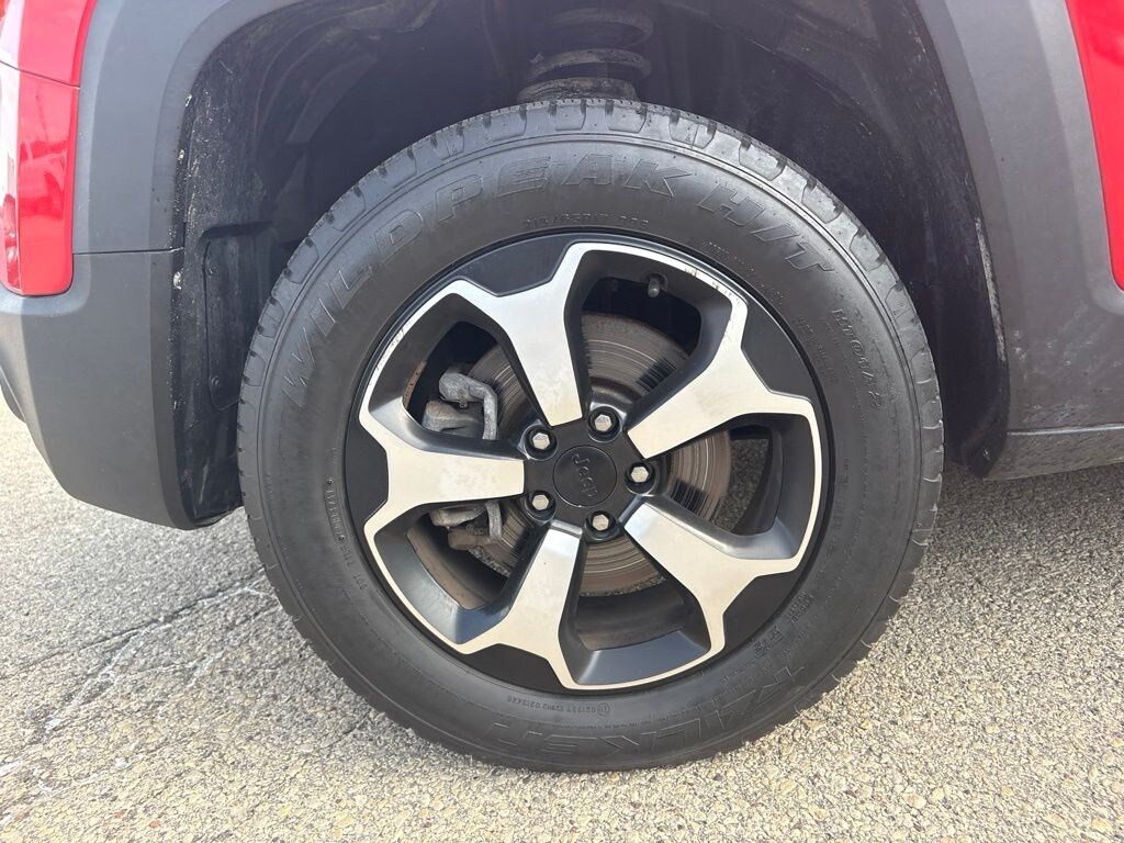 Used 2019 Jeep Renegade Trailhawk 4x4 SUV