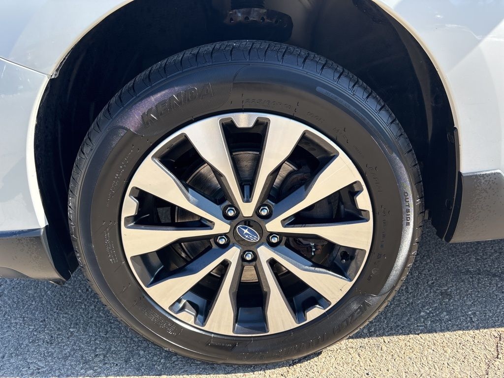 Used 2017 Subaru Outback 2.5i Limited with SUV