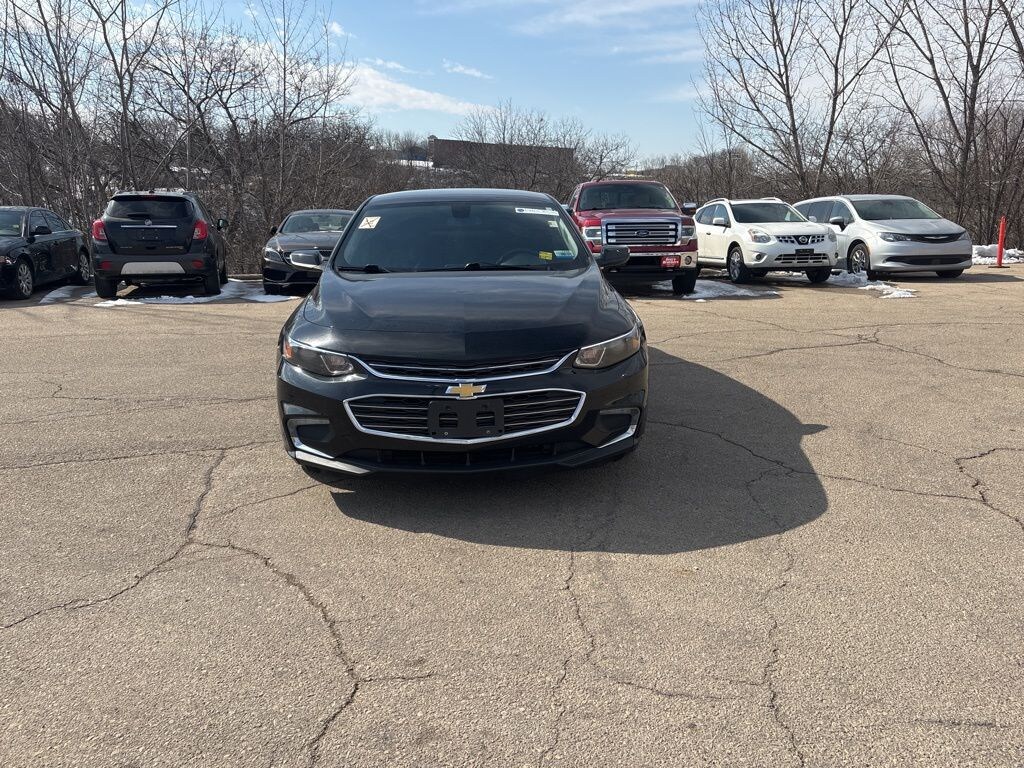 Used 2018 Chevrolet Malibu LT Sedan