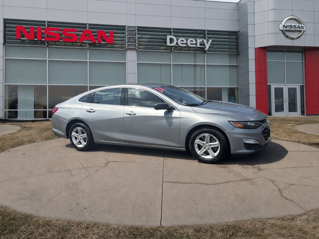 Used 2024 Chevrolet Malibu LS w/1FL Sedan