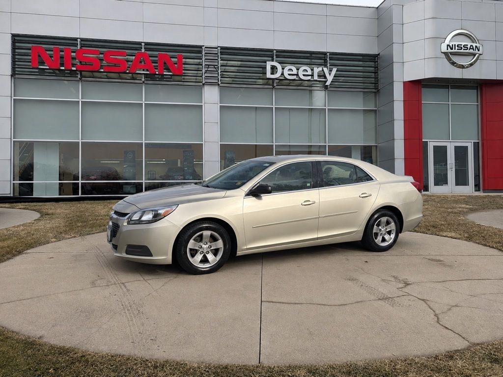 Used 2015 Chevrolet Malibu LS w/1FL Sedan
