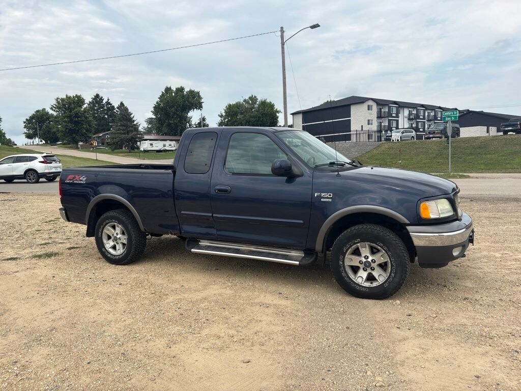 Used 2003 Ford F-150 Lariat Truck Super Cab