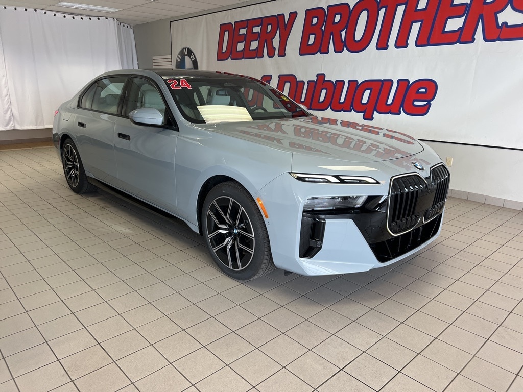 New 2024 BMW 760i For Sale at Dubuque BMW VIN WBA33EJ06RCR54924