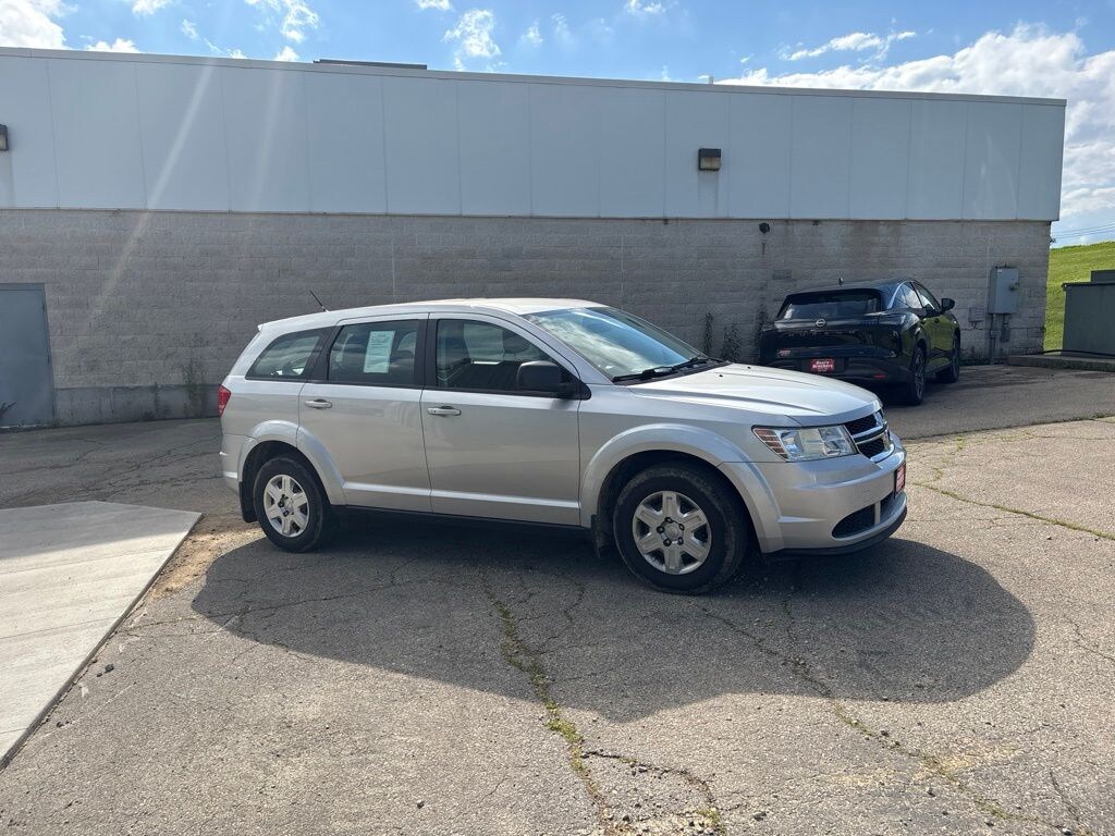 Used 2012 Dodge Journey SE/AVP SUV