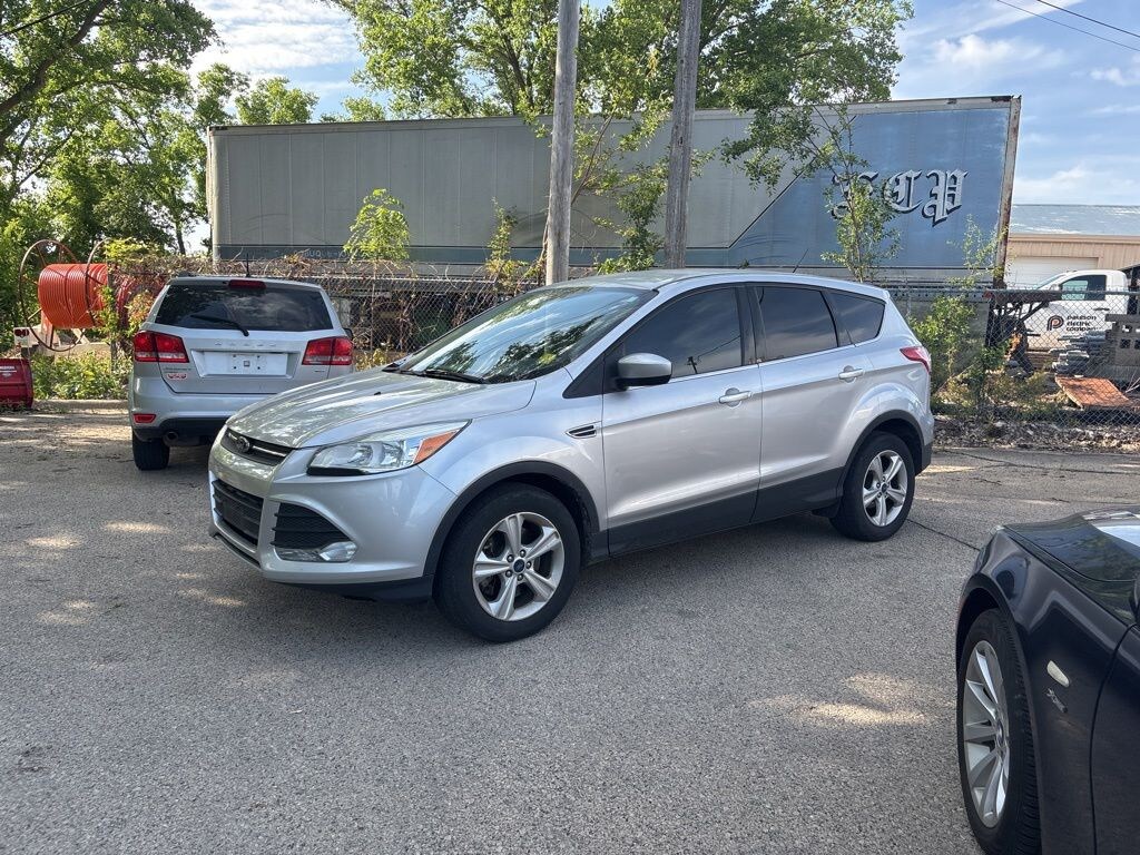 Used 2016 Ford Escape SE SUV