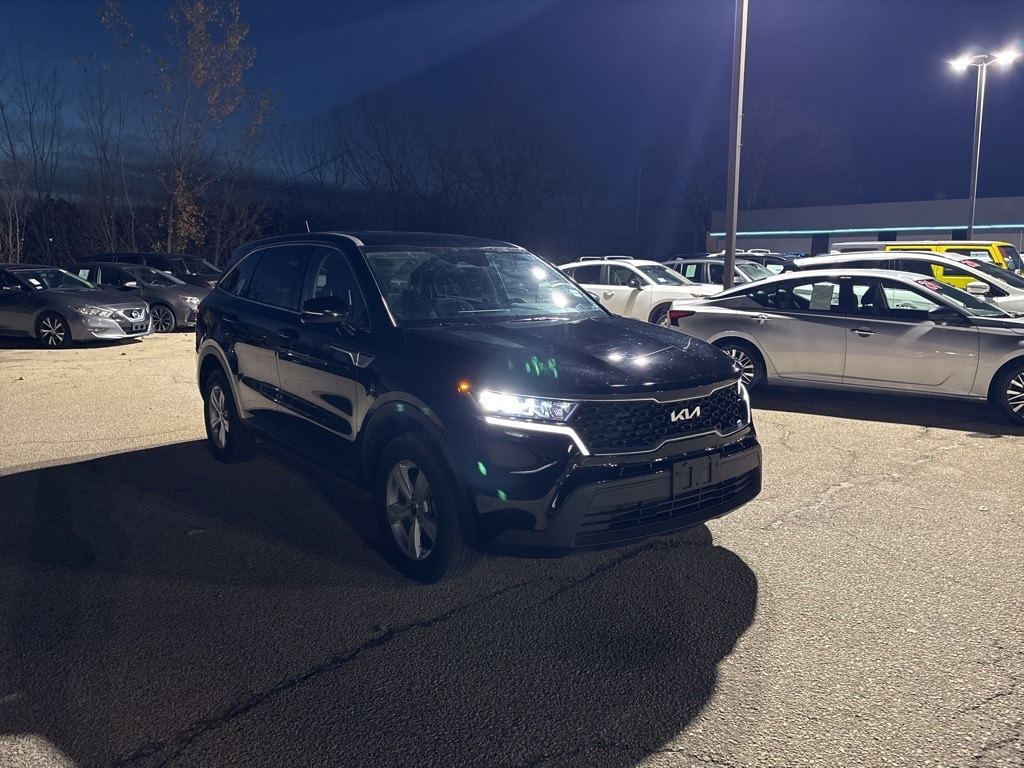 Used 2023 Kia Sorento LX SUV