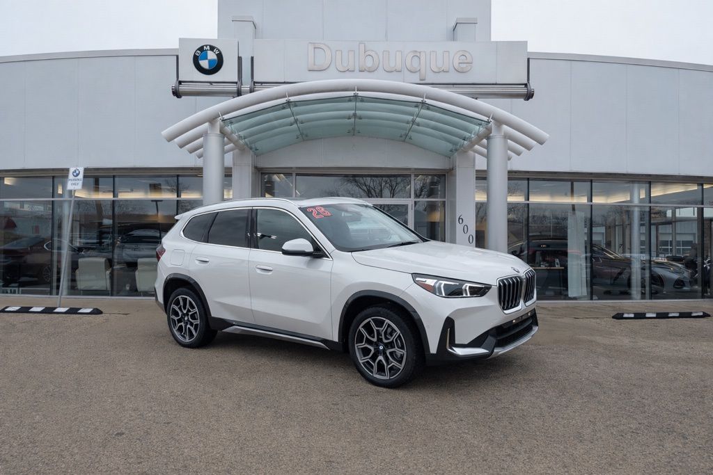 2026 BMW X1 28i