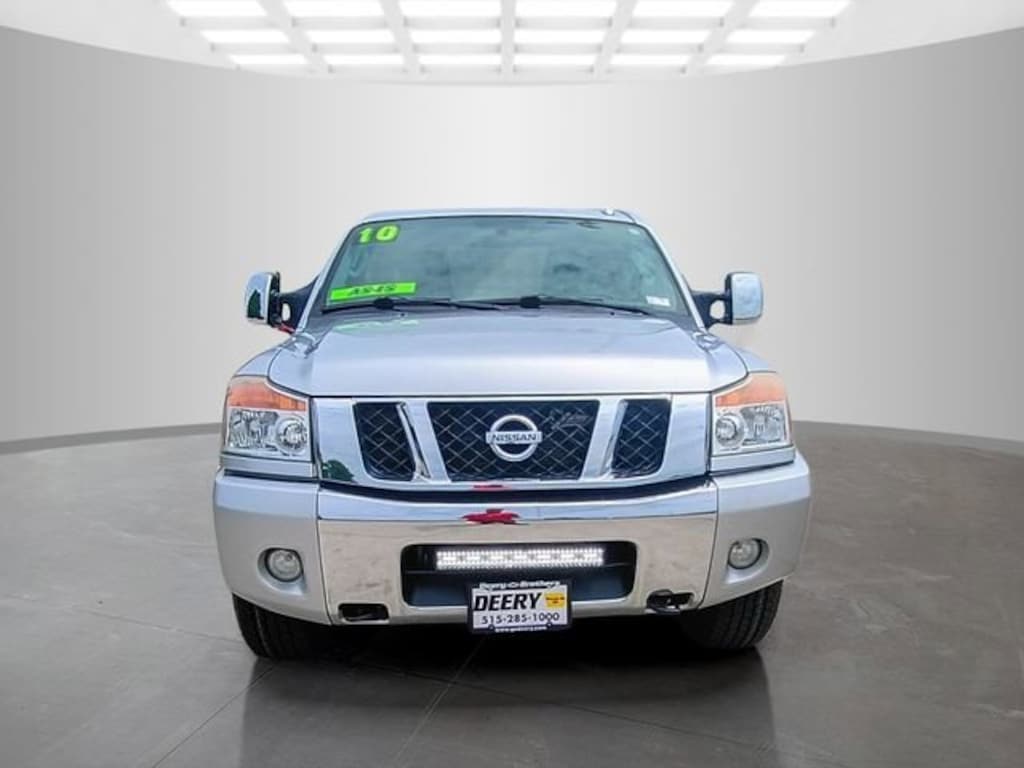 Used 2010 Nissan Titan LE