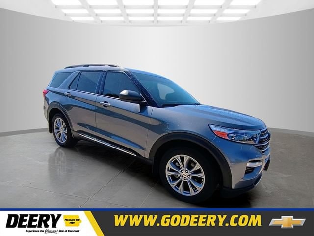 2022 Ford Explorer XLT 4WD's photo