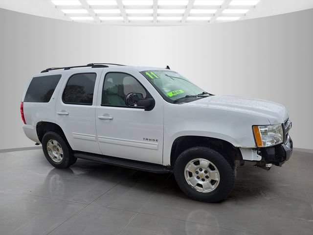 Used 2011 Chevrolet Tahoe LT with VIN 1GNSKBE00BR378722 for sale in Pleasant Hill, IA