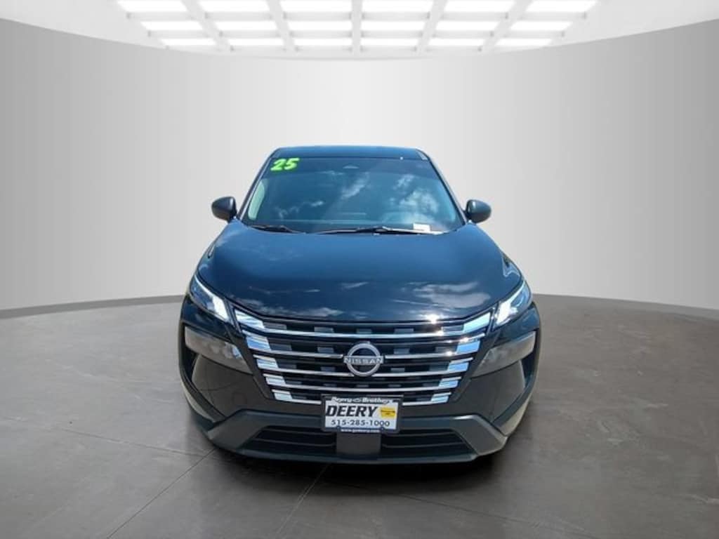 Used 2025 Nissan Rogue S