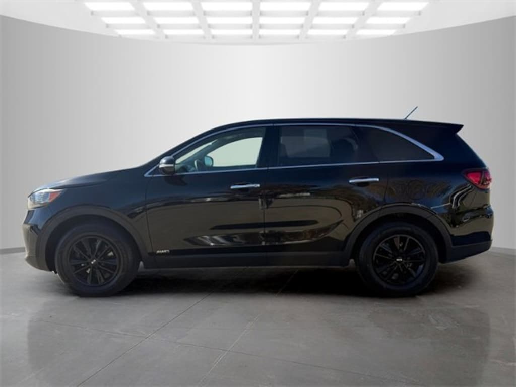 Used 2019 Kia Sorento LX V6