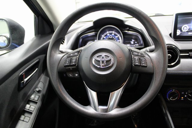 2017 Toyota Yaris iA photo 4