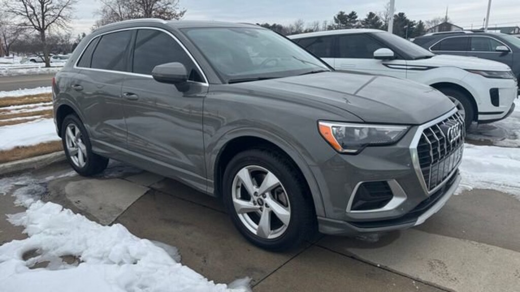 Used 2020 Audi Q3 Premium