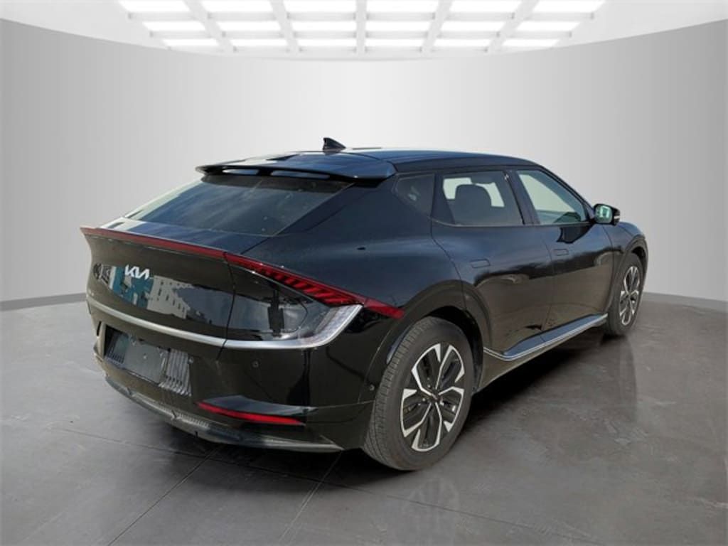 Used 2022 Kia EV6 Wind