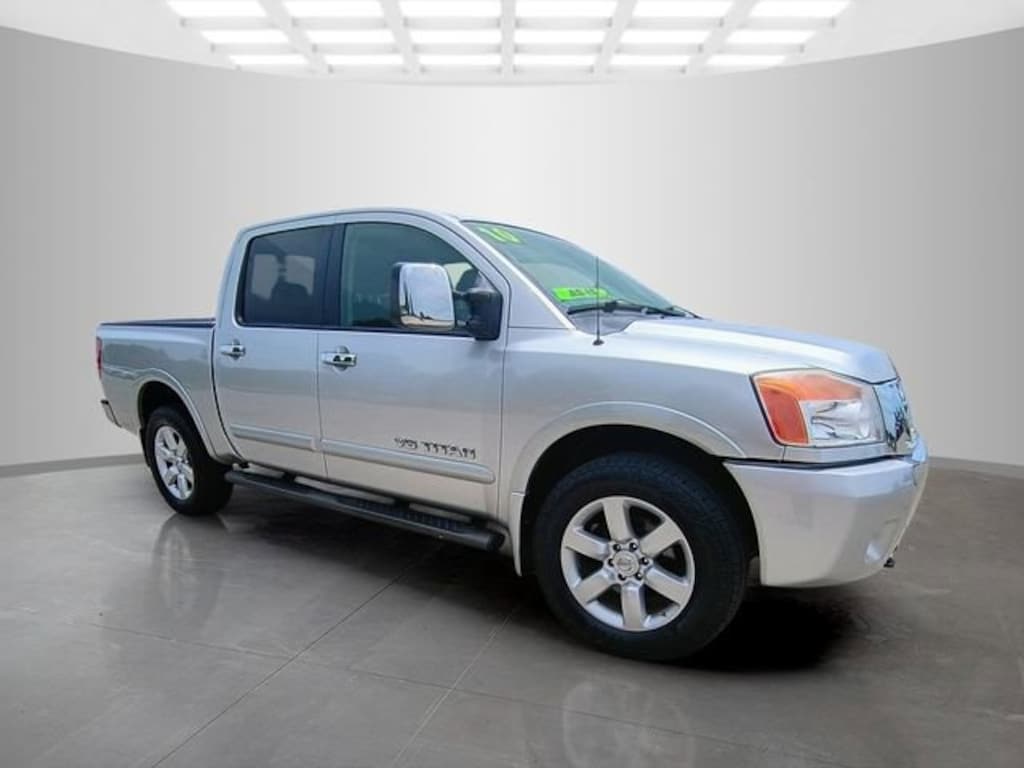 Used 2010 Nissan Titan LE