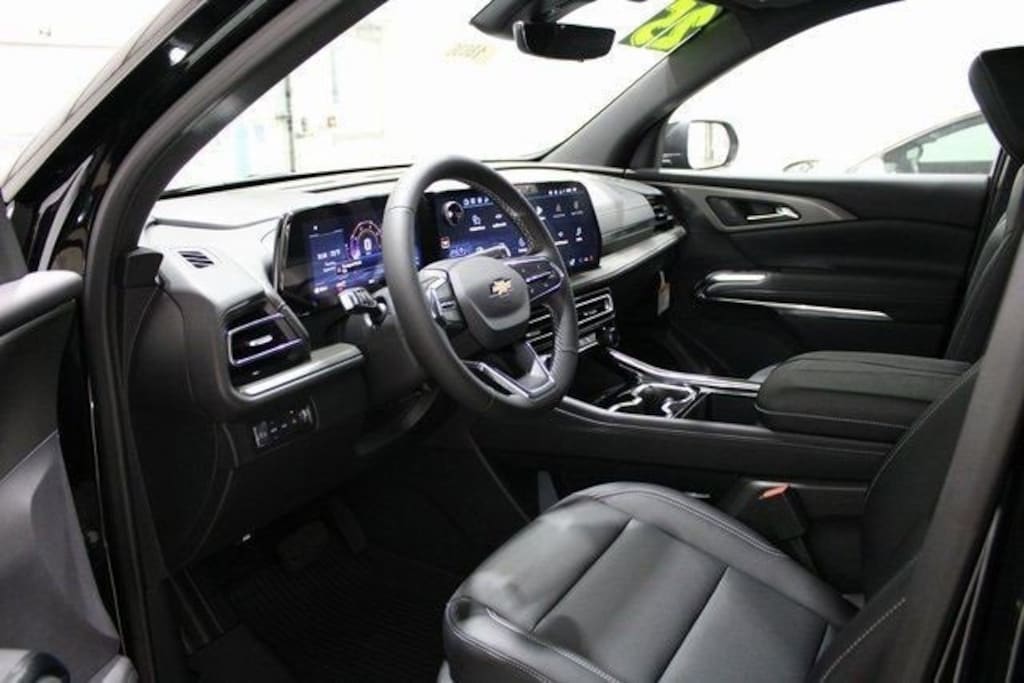 New 2026 Chevrolet Traverse LT SUV