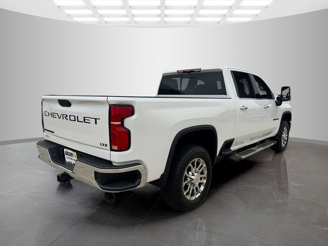 2026 Chevrolet Silverado 2500 HD LTZ - Photo 8
