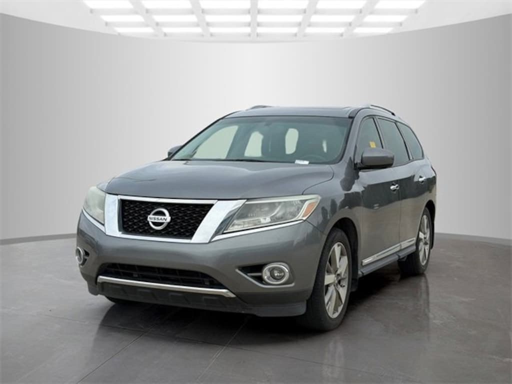 Used 2016 Nissan Pathfinder Platinum