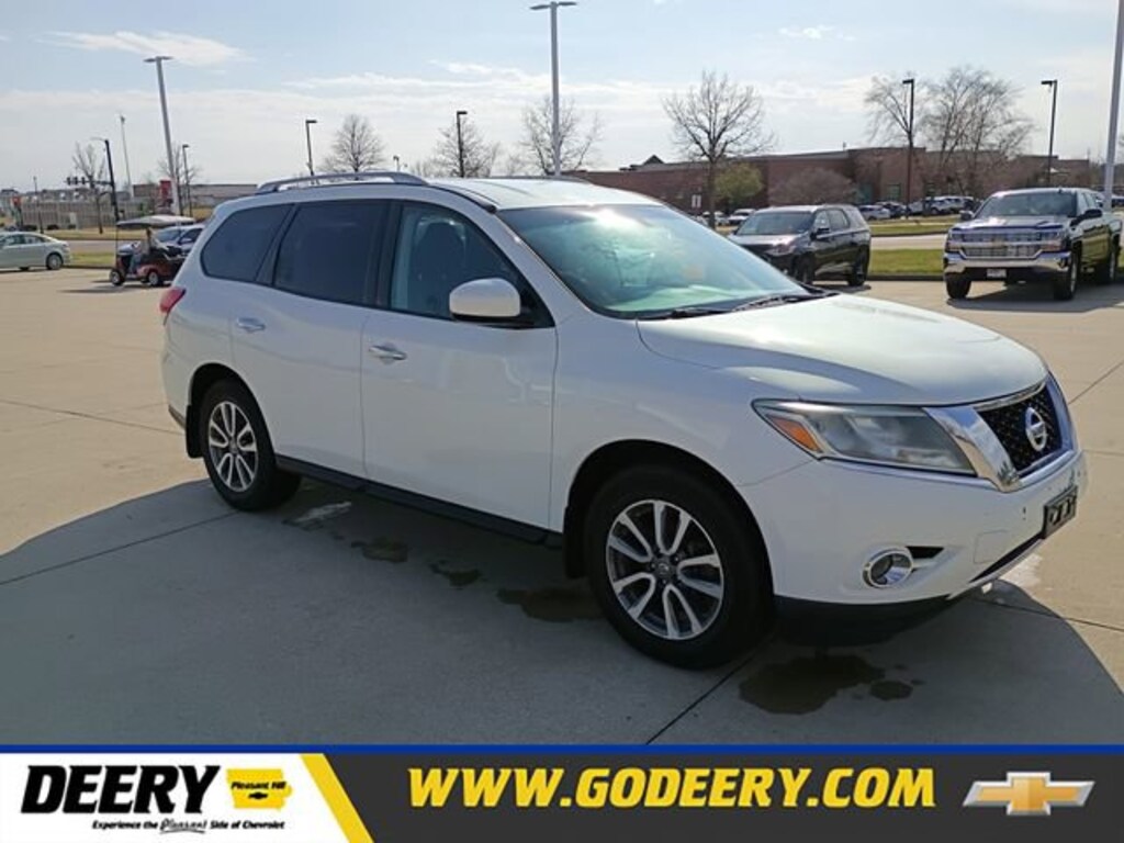 Used 2014 Nissan Pathfinder SV