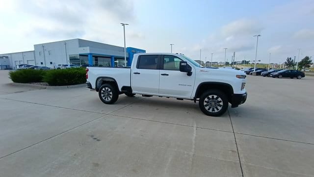 2026 Chevrolet Silverado 2500 HD Custom - Photo 16