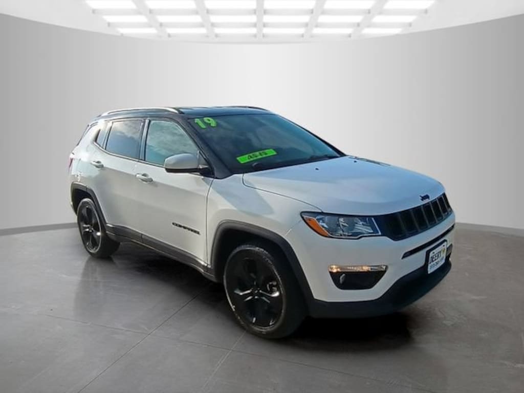 Used 2019 Jeep Compass Altitude