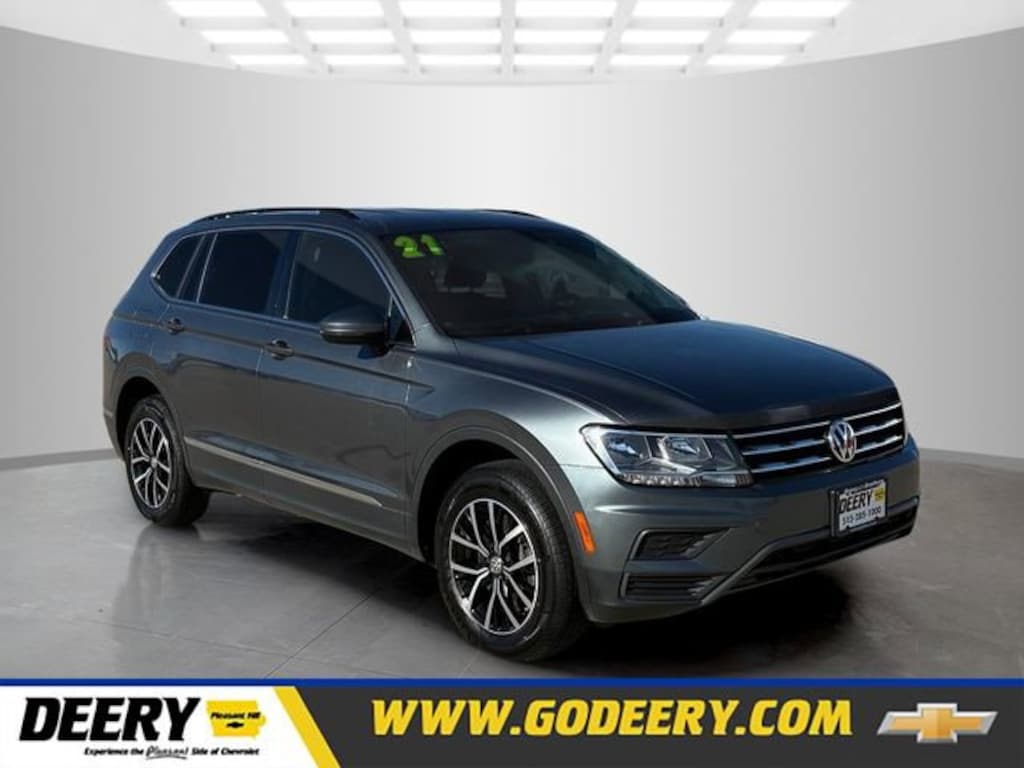 Used 2021 Volkswagen Tiguan SE
