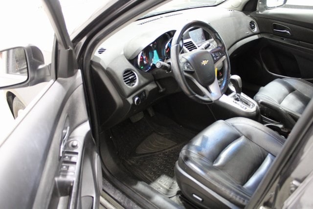 Used 2014 Chevrolet Cruze Turbo Diesel with VIN 1G1P75SZ9E7216259 for sale in Pleasant Hill, IA