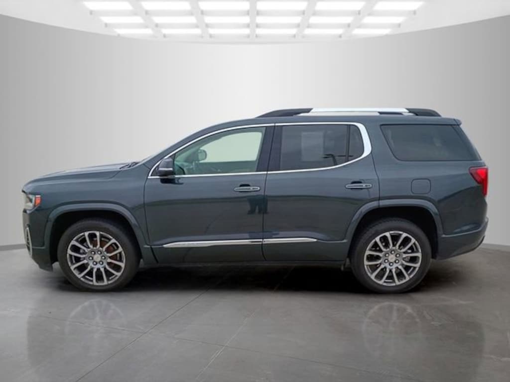Used 2022 GMC Acadia Denali SUV