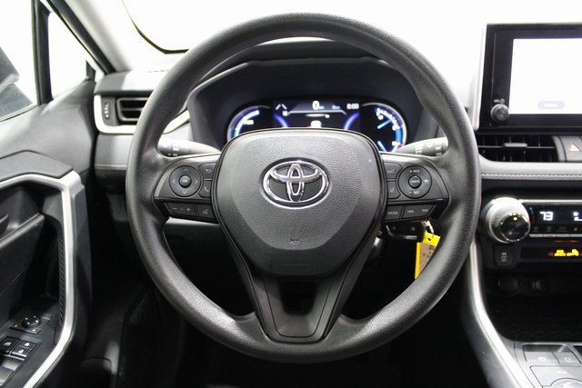 2024 Toyota RAV4 Hybrid LE photo 4